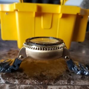 Men Invicta 21523 52mm Grand Pro Diver  Watch With 1-slot Dive Caae